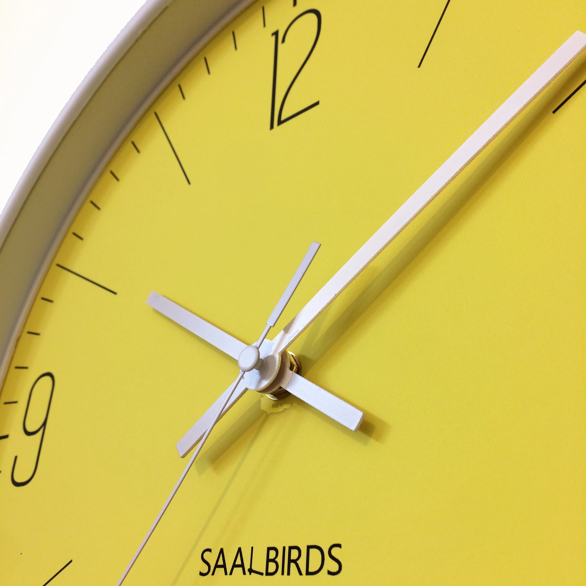 ساعت دیواری سال بردز مدل CW-158Y