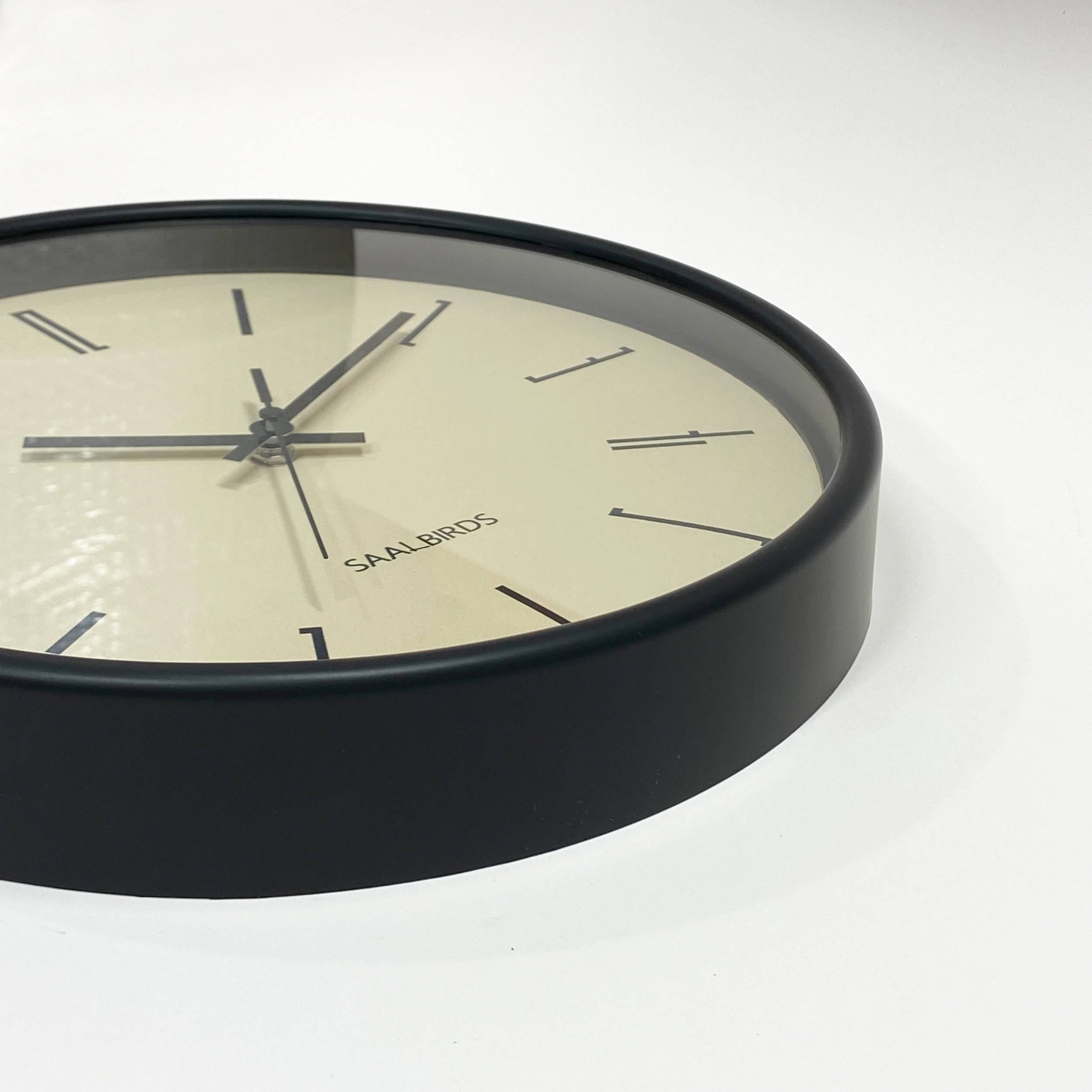 ساعت دیواری سال بردز طرح کلاسیک مدل CW-435