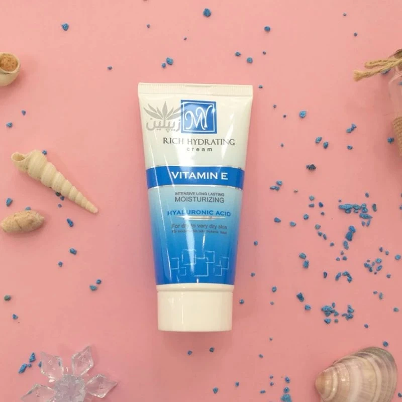 کرم مرطوبکننده قوی ویتامین E و هیالورونیک مای حجم 50 میلیلیتر
