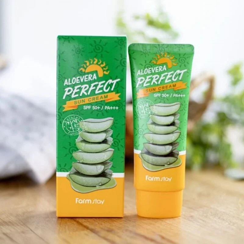 کرم ضد آفتاب بدون رنگ فارم استی SPF 50 مدل ALOEVERA مناسب انواع پوست حجم 70 میلی لیتر - Image 2
