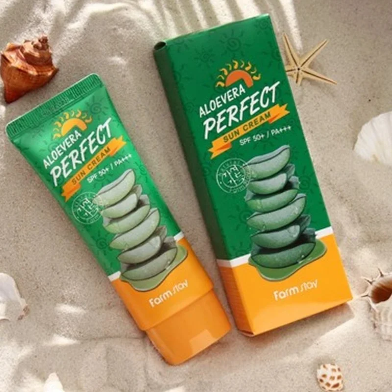 کرم ضد آفتاب بدون رنگ فارم استی SPF 50 مدل ALOEVERA مناسب انواع پوست حجم 70 میلی لیتر - Image 3